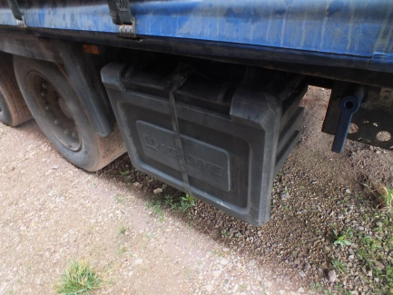 Zdjęcie przedmiotu: KRONE SD Curtain trailer