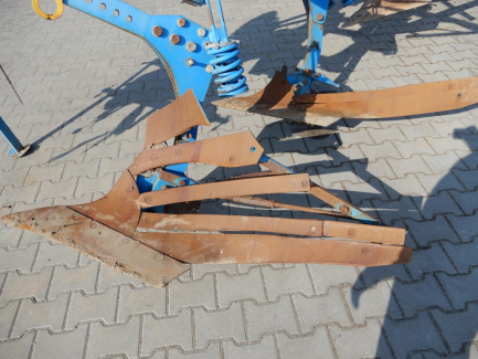 Zdjęcie przedmiotu: LEMKEN EurOpal reversible plow 8