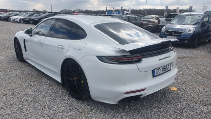 Zdjęcie przedmiotu: Porsche Panamera Turbo S e-Hybrid