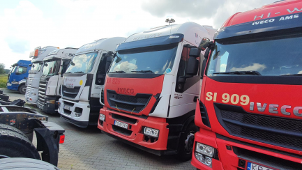 Zdjęcie przedmiotu: Iveco AS440T/P 4x2 Hi-Way