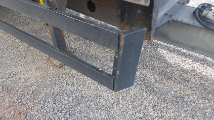 Zdjęcie przedmiotu: ORTEN AG18T Przyczepa skrzyniowa i kurtynowa z osiami centralnymi