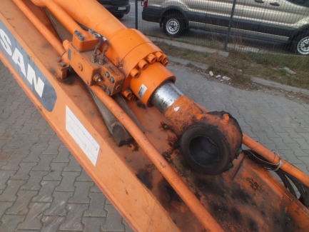 Zdjęcie przedmiotu: Koparka gąsiennicowa DOSSAN DX 530 LC-3