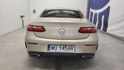 Zdjęcie przedmiotu: Mercedes-benz E 300 d Coupe 9G-TRONIC