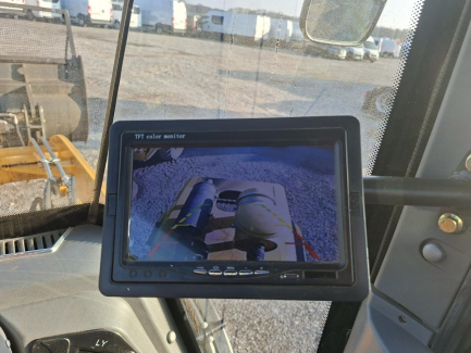 Zdjęcie przedmiotu: Ładowarka kołowa przegubowa PETROMAX PM 916