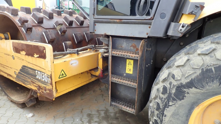 Zdjęcie przedmiotu: VOLVO SD130 DX combination roller