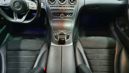 Zdjęcie przedmiotu: MERCEDES C200 4MATIC 9G-TRONIC