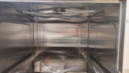 Zdjęcie przedmiotu: Stalgast 801507 universal dishwasher with steamer, detergent dispenser, discharge pump, P 4.9/3.4 kW, U 400/230 V