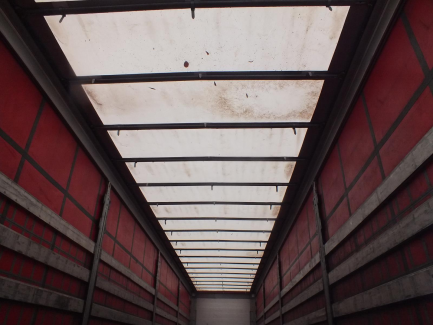 Zdjęcie przedmiotu: SCHMITZ SCB * S3T curtain semi-trailer