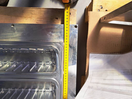 Zdjęcie przedmiotu: Formy do termoformowania tacek ESTRAPLAST