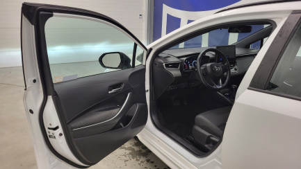 Zdjęcie przedmiotu: Toyota Corolla TS Kombi 1.8 Hybrid Comfort