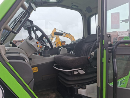 Zdjęcie przedmiotu: Ładowarka teleskopowa MERLO P55.9CS