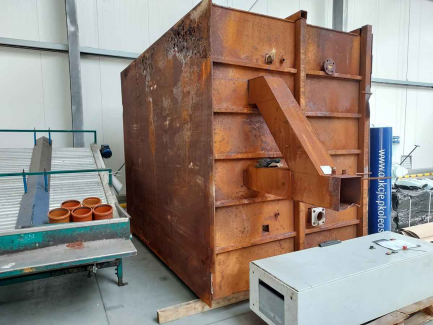 Zdjęcie przedmiotu: Galvanizing furnace with equipment
