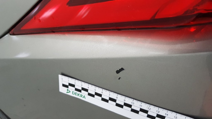 Zdjęcie przedmiotu: Lexus IS200T sedan