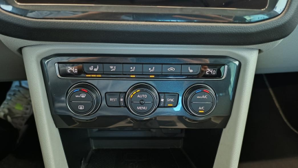 Zdjęcie przedmiotu: Volkswagen Tiguan 2.0 Comfortline SCR DSG