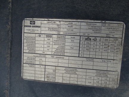 Zdjęcie przedmiotu: ZASŁAW D-651A platform semitrailer