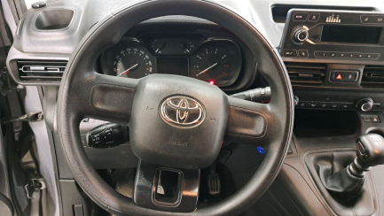 Zdjęcie przedmiotu: Toyota ProAce City 1.5 CRD Long Comfort (1000) S&S E6.2 2.4t