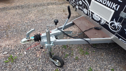 Zdjęcie przedmiotu: Catering trailer with equipment MER FH 1300V