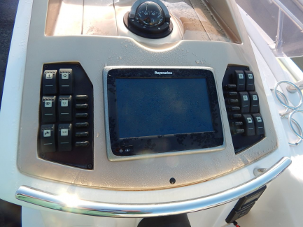 Zdjęcie przedmiotu: Jacht motorowy KEY LARGO 27 EFB