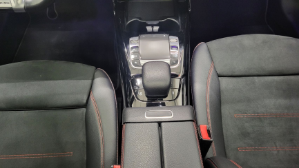 Zdjęcie przedmiotu: Mercedes-benz A 35 AMG 4-Matic 7G-DCT