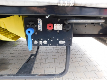Zdjęcie przedmiotu: KRONE SD Curtain semitrailer