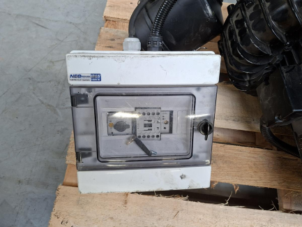 Zdjęcie przedmiotu: Вакуумний маніпуляторний кран AHS вантажопідйомністю 120 кг