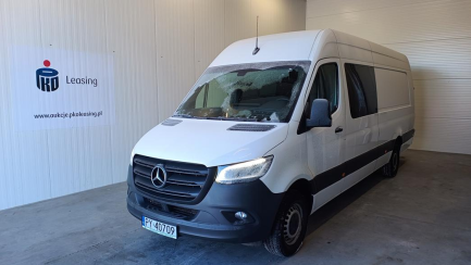 Mercedes-Benz Sprinter 319 CDI E6 3.5t Niezgodność w DR- ilość miejsc