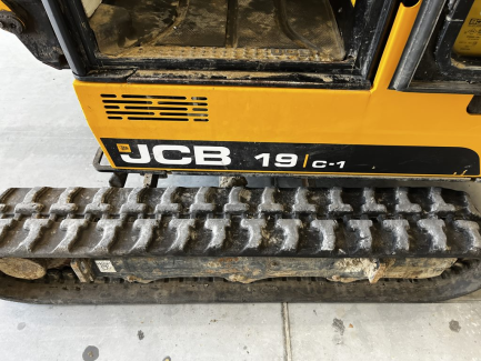 Zdjęcie przedmiotu: JCB 19c-1 crawler mini excavator