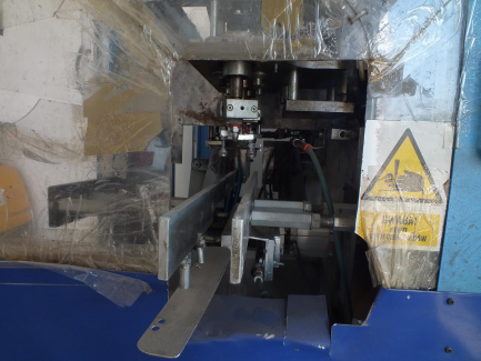 Zdjęcie przedmiotu: GENERAL PLASTICS GB-P50T GB-P50T pneumatic bottler