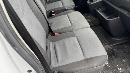 Zdjęcie przedmiotu: Renault Master RWD 2.3 dCi E6 3.5t L3 Pack Clim S&S+E