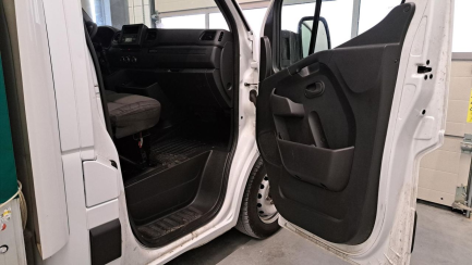 Zdjęcie przedmiotu: RENAULT/DPR MASTER FWD 2.3 dCi E6 3.5t L3H1 Extra S&S+E