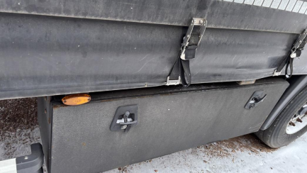 Zdjęcie przedmiotu: KASSBOHRER MEGA