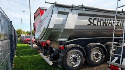 Zdjęcie przedmiotu: SCHWARZMULLER K-serie Сталевий самоскид