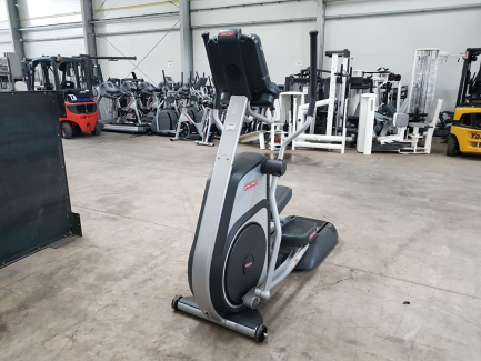 Zdjęcie przedmiotu: STAR TRAC sports equipment set 1x TREADMILL + 3x ORBITREK