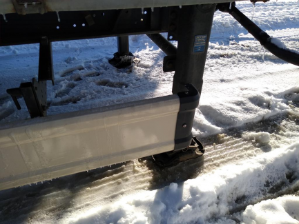 Zdjęcie przedmiotu: K&auml;ssbohrer Maxima Тентований (&laquo;фіранка&raquo;)