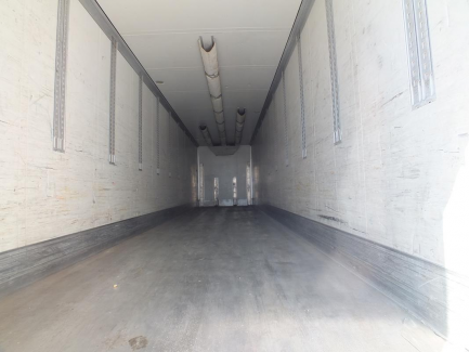 Zdjęcie przedmiotu: SCHMITZ SKO24 isothermal semi-trailer