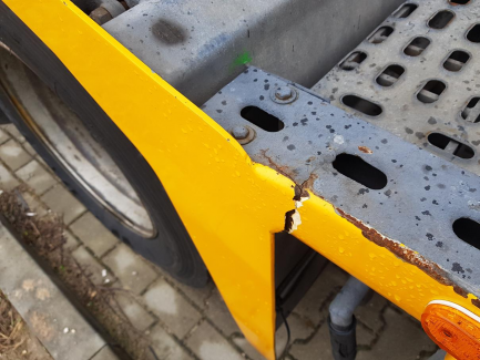 Zdjęcie przedmiotu: PACKAGE AUCTION SCANIA P 380 LB4x2 MLB + Silver Car trailer SRBU 62