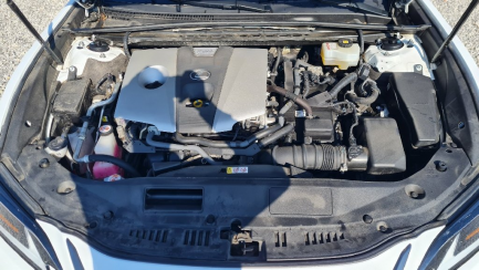 Zdjęcie przedmiotu: Lexus ES300H F Sport