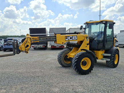 Zdjęcie przedmiotu: Ładowarka teleskopowa JCB TM 220