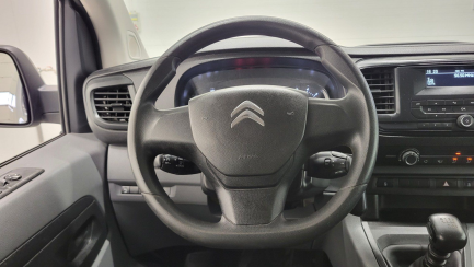 Zdjęcie przedmiotu: Citroen JUMPY Kombi 1.5 BlueHDi M 2,8t