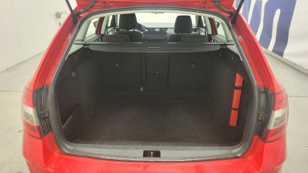 Zdjęcie przedmiotu: Skoda Octavia Kombi 1.6 TDI Ambition