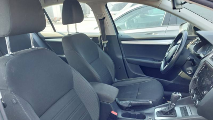 Zdjęcie przedmiotu: Skoda Octavia III 1.6 TDI-CR Ambition DSG