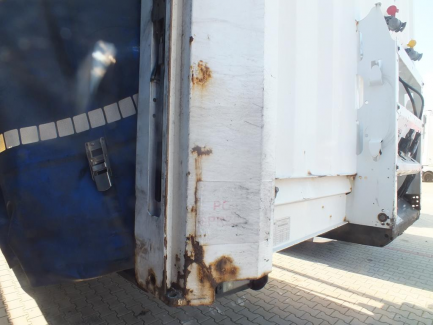 Zdjęcie przedmiotu: Original price PLN 22 000 NET KRONE SD Curtain trailer