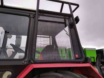 Zdjęcie przedmiotu: AUKCJA PAKIETOWA Ciągnik rolniczy Belarus 1221.2 + Przyczepa zrywkowa Palms 12D/700