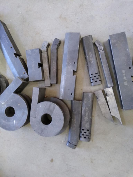 Zdjęcie przedmiotu: Jiangsu Hefeng Mechanical Making Co., Ltd. (China) DW50NC. Hydraulic bending machine