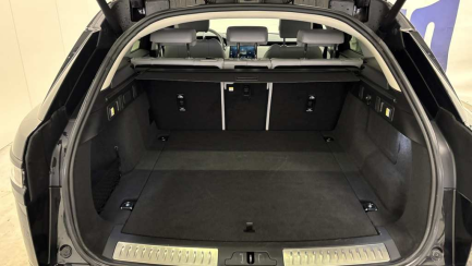 Zdjęcie przedmiotu: Land Rover Range Rover Velar 2.0 Si4 S