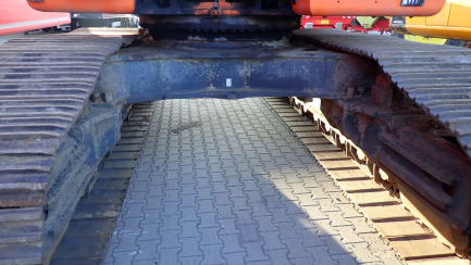 Zdjęcie przedmiotu: DOOSAN Infracore Co., Ltd. DX530LC-3 tracked excavator