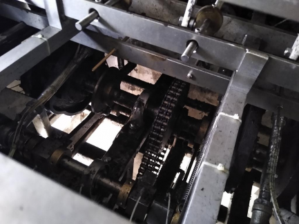 Zdjęcie przedmiotu: Apple peeler PND S.r.l. Fruit Processing Machinery Italy PEELING MACHINE PL6 160 BG