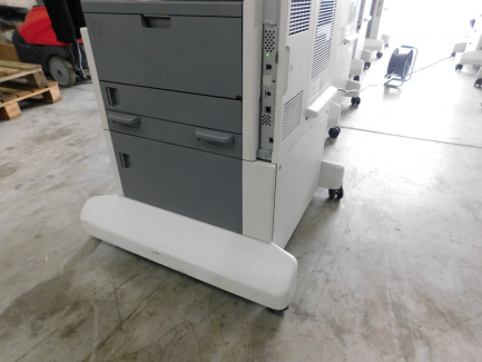 Zdjęcie przedmiotu: Hewlett-Packard (HP) LaserJet M5035 MFP laser multifunction printer