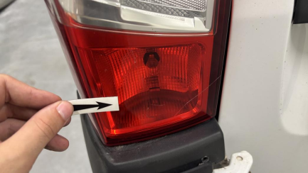 Zdjęcie przedmiotu: Citroen Jumper 35 2.2 BlueHDi E6.2 3.5t L4H2 Control