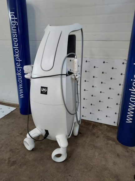 Zdjęcie przedmiotu: A medical device for the regeneration and stimulation of skin tissues with LPG CELLU M6 ALLIANCE